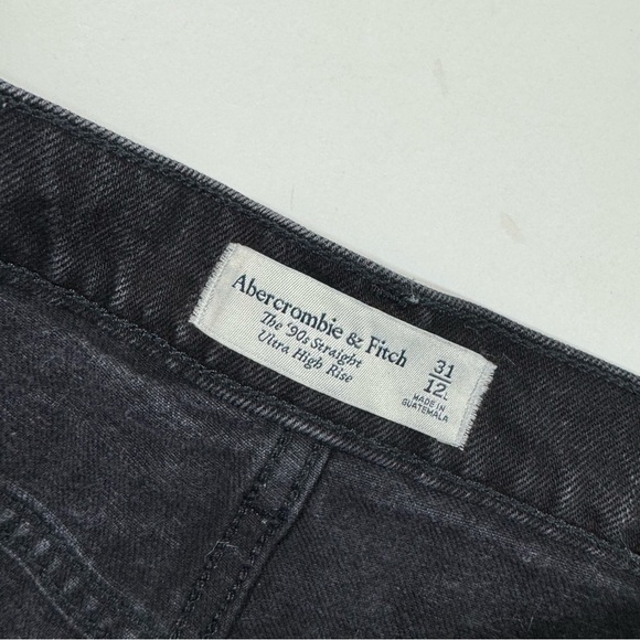 Abercrombie The 90s Straight Ultra High Rise Jeans Long Length - Picture 4 of 8